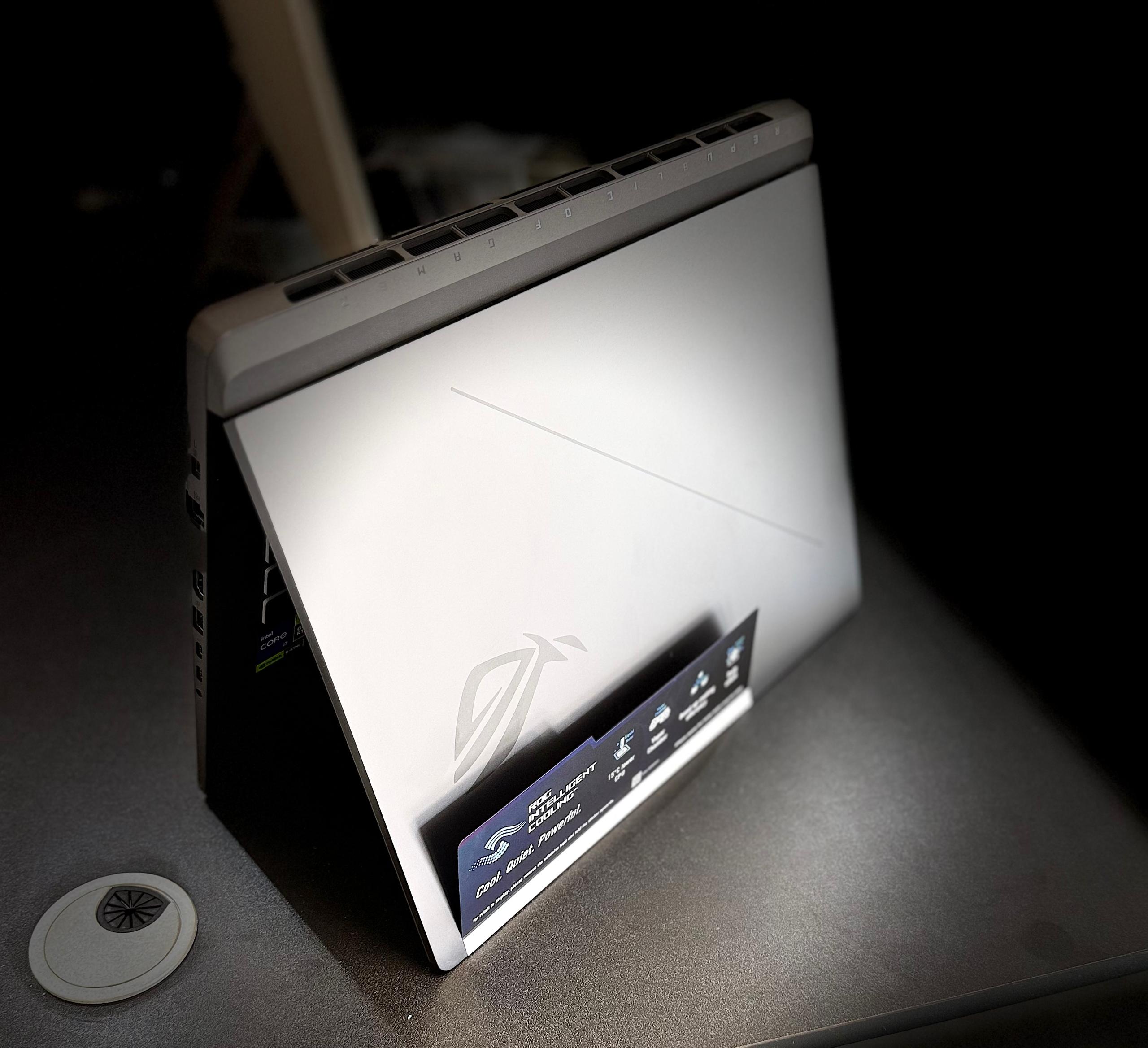 WhatsApp Image 2026-01-04 at 2.38.18 PM3 ASUS ROG STRIX G16 G615JMR-AS74 - الصورة 1