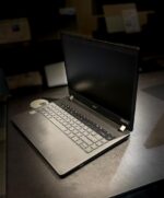 ⁦ACER  TravelMate P214-52⁩ - الصورة ⁦2⁩