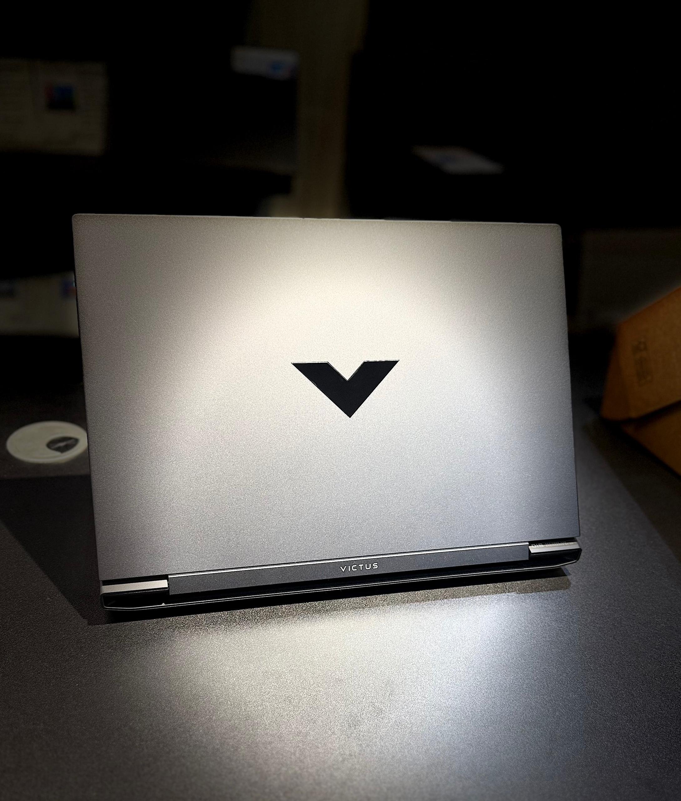 2 HP Victus 15-FA2082WM - الصورة 1