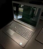 ⁦Dell -Latitude 5590⁩ - الصورة ⁦4⁩