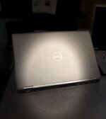 ⁦Dell -Latitude 5590⁩ - الصورة ⁦5⁩