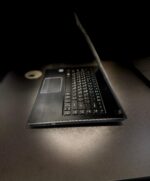 ⁦Acer Travelmate p249-m⁩ - الصورة ⁦4⁩