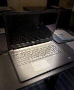 ⁦Dell -Latitude 3520⁩ - الصورة ⁦2⁩