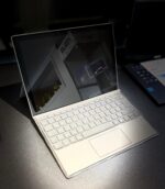Microsoft-Surface Pro 7